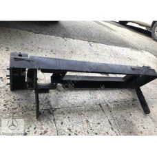 BAŞKAN TİC.MERCEDES ÇIKMA PARÇA W463 G KASA ÖN TAMPON DEMİRİ 